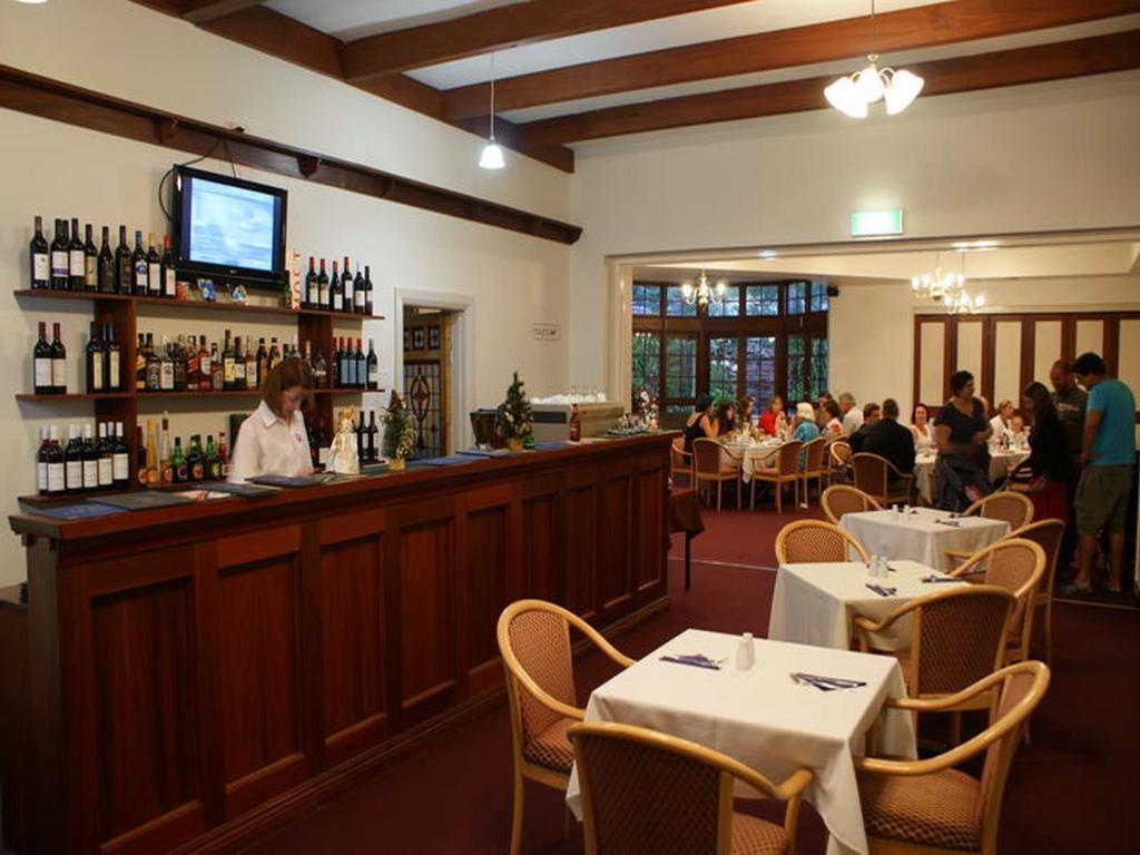 Hotel Nelsons Of Bridgetown Extérieur photo