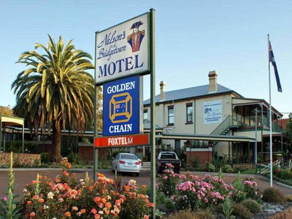 Hotel Nelsons Of Bridgetown Extérieur photo